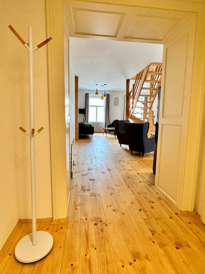 Apartment Trotuar *